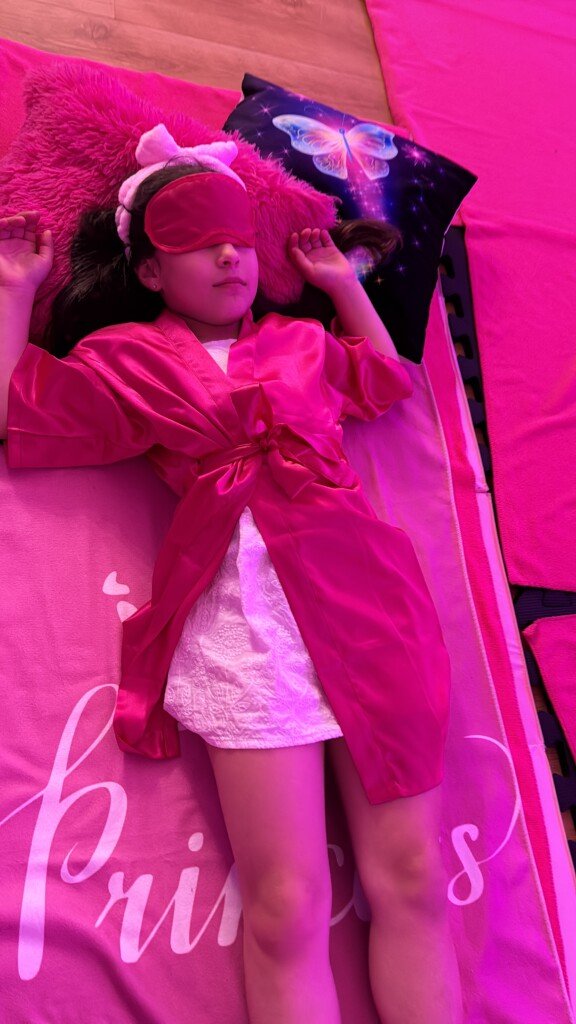 6F1BA2A6-D533-48DC-9A7F-D02A8E8427CA