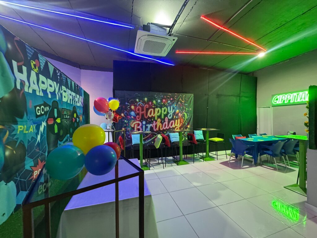 corner shot of dinning area