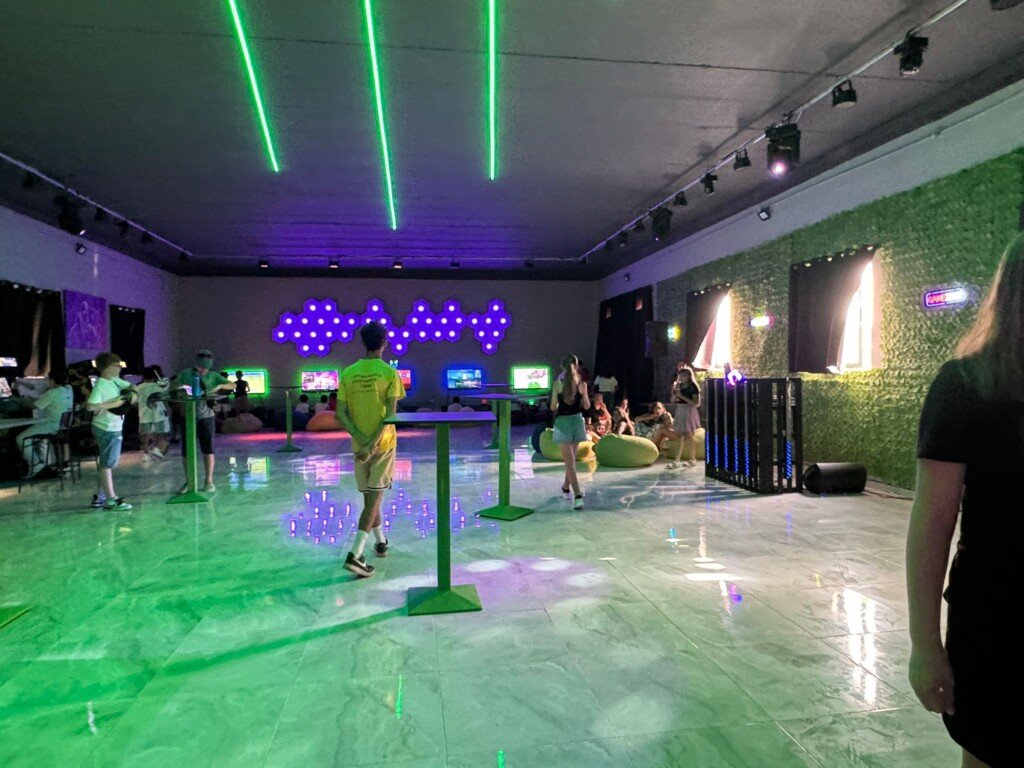 right side of main area