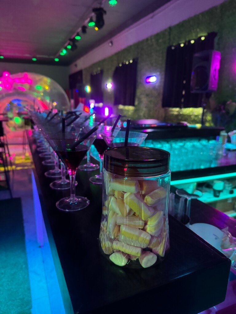 welcome drink with bar in view