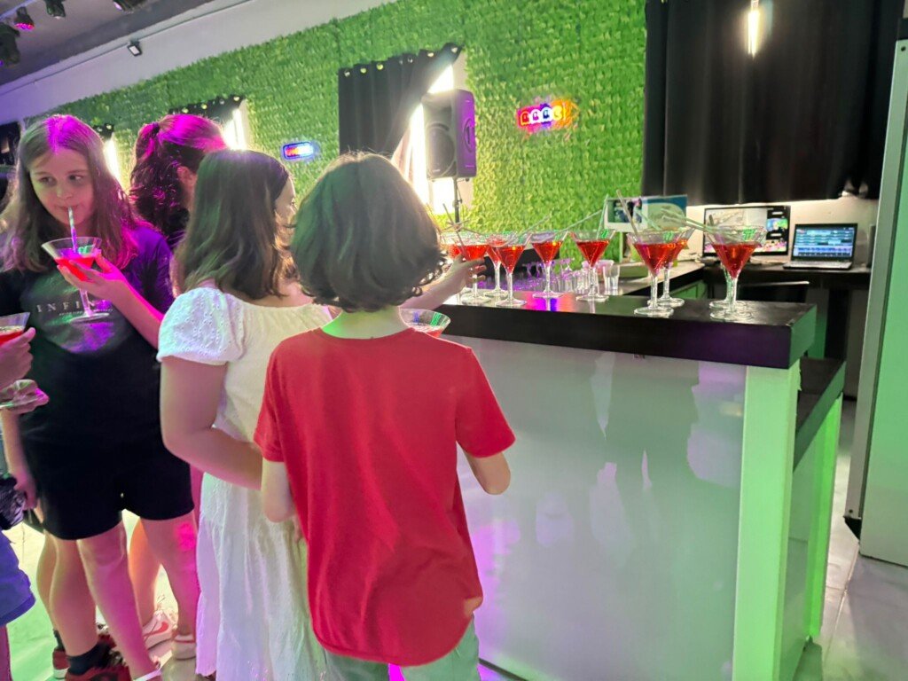 welcome drinks being taken